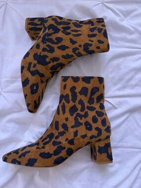 Leopard Print Block Heel Ankle Boots - Brown/Black